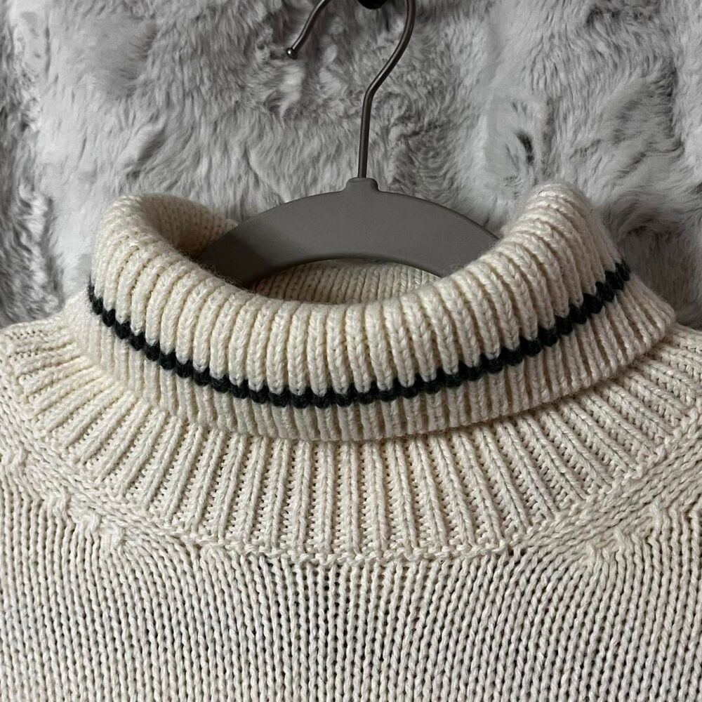 NWT ZARA SIZE LARGE Cream with green stripe trim TURTLENECK sweater - Picture 2 of 8